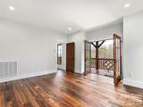 2670 Sleepy Hollow Drive - Photo 27
