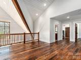 2670 Sleepy Hollow Drive - Photo 35