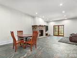 2670 Sleepy Hollow Drive - Photo 37