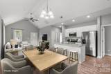 405 Henderson Street - Photo 5