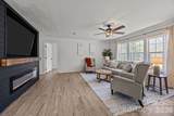 3057 Fountainview Avenue - Photo 6