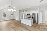 811 Craig Place - Photo 2