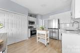 211 Howe Street - Photo 11