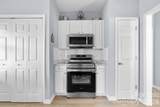 211 Howe Street - Photo 17
