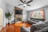 1757 Castlewood Court - Photo 2
