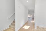 1335 Winged Way - Photo 11