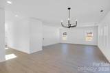 1335 Winged Way - Photo 10