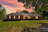 1406 Lakeview Drive - Photo 6