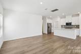 690 Darya Drive - Photo 3