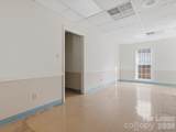 825 Majestic Court - Photo 17