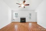 2909 Oakcroft Drive - Photo 11