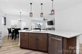 709 Hinterland Lane - Photo 11
