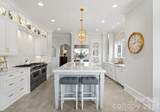 201 Cape Cod Way - Photo 15