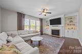 921 Rock Forest Way - Photo 16