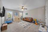 921 Rock Forest Way - Photo 33