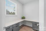 948 Exeter Drive - Photo 14