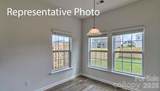 548 Blackpool Court - Photo 11