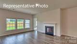 548 Blackpool Court - Photo 14
