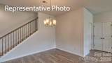 548 Blackpool Court - Photo 6