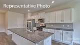 548 Blackpool Court - Photo 8