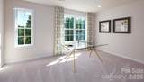 7147 Sylvan Retreat Drive - Photo 43