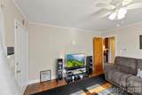 704 Secrest Avenue - Photo 6