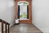 201 Hoskins Road - Photo 2