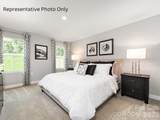996 Pemberley Street - Photo 5