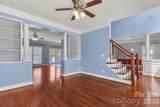 10413 Friarsgate Road - Photo 3