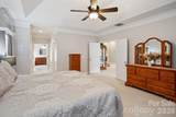 9018 Kensington Forest Drive - Photo 22