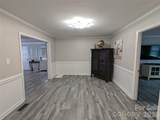 2524 Griffith Road - Photo 9