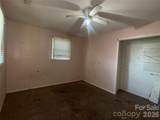 2618 32nd Avenue - Photo 11