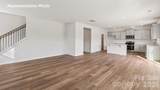 525 Blackpool Court - Photo 5