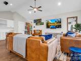 204 Weybridge Drive - Photo 12