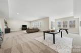 106 Windbluff Court - Photo 14