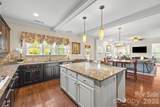 9006 Woodview Court - Photo 14