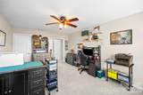 9006 Woodview Court - Photo 33