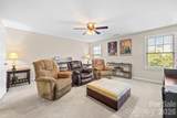 9006 Woodview Court - Photo 36
