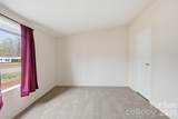 2862 Eagle Point Drive - Photo 17