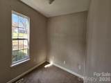 615 Flicker Street - Photo 10
