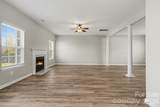 581 Winborne Avenue - Photo 15