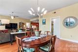 701 Royal Court - Photo 27