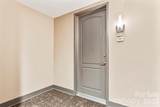 701 Royal Court - Photo 8