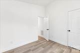 231 West Avenue - Photo 29