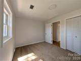 945 Summers Road - Photo 18