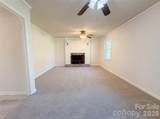 121 Pelham Lane - Photo 3