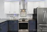 10238 Edgecliff Road - Photo 11