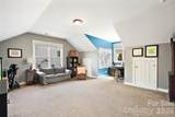 10238 Edgecliff Road - Photo 21