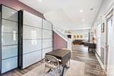 10238 Edgecliff Road - Photo 34