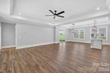 1652 Dresden Drive - Photo 14